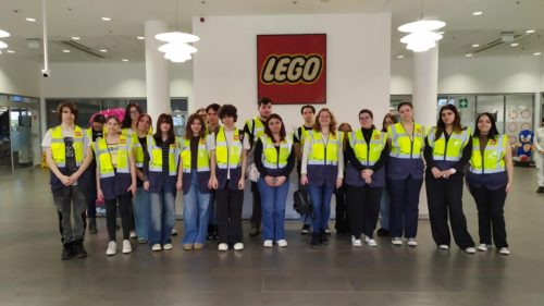 43ebea8d-cc6e-4f85-8bc3-ee7eb74161ac