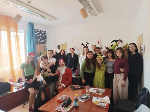 f9ce511a-2a5b-4c33-b4e5-7f4bcf830f4d