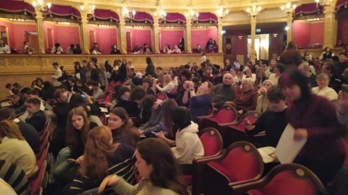 aafdf73b-8f4f-461d-a5d7-03d943383f7d