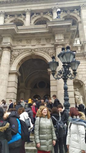 eaa5e124-8a4d-4e8e-a3c6-60b3d8b52c9b